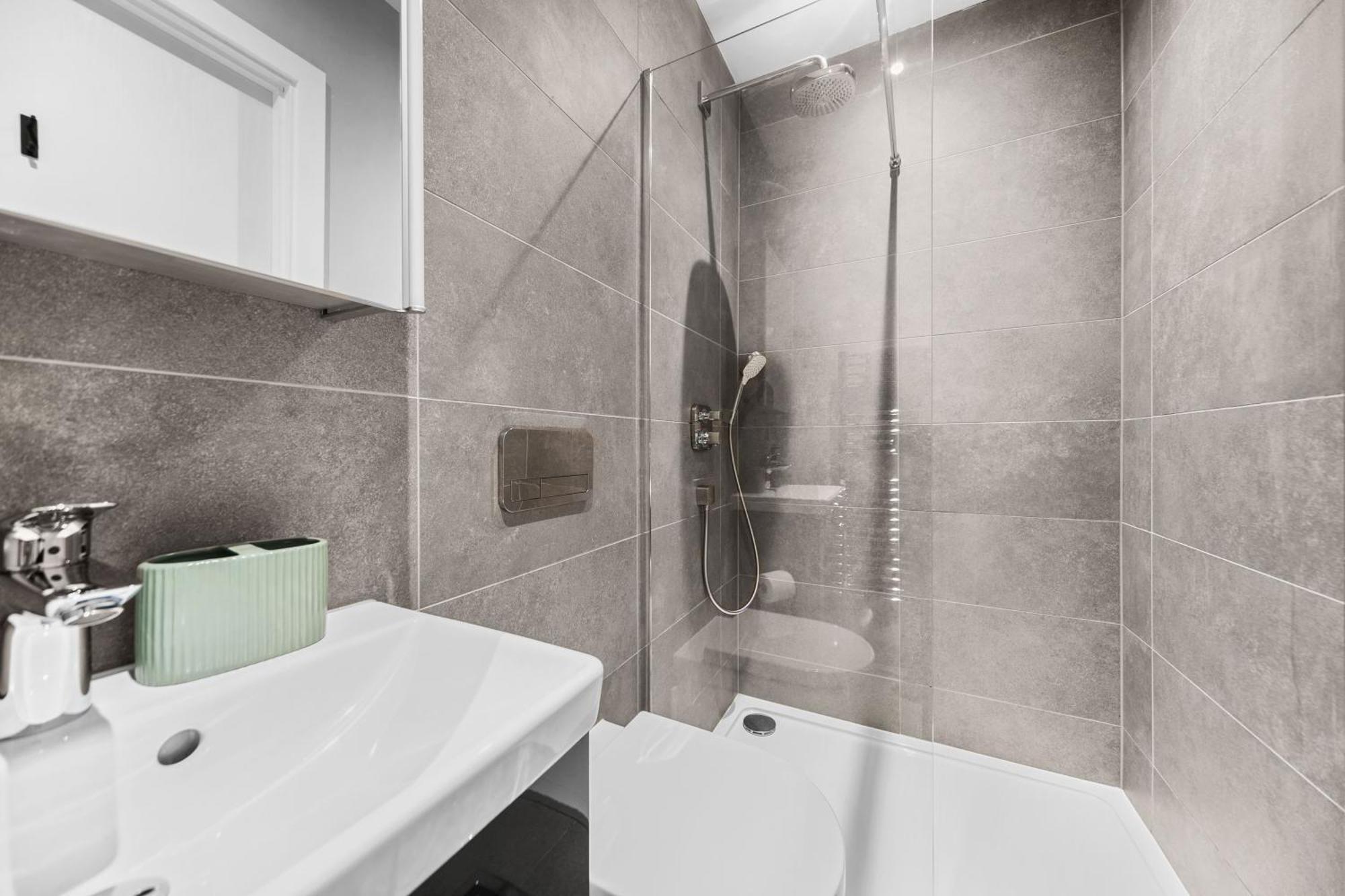 Lambert House Two Apartment Harrogate Exterior photo
